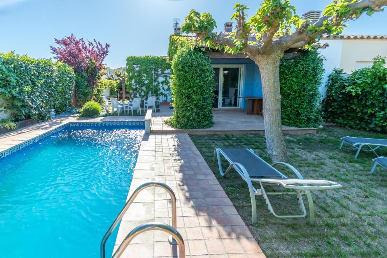 Villa Verde Piscina Pirvada Y Wifi L' Escala Zewnętrze zdjęcie